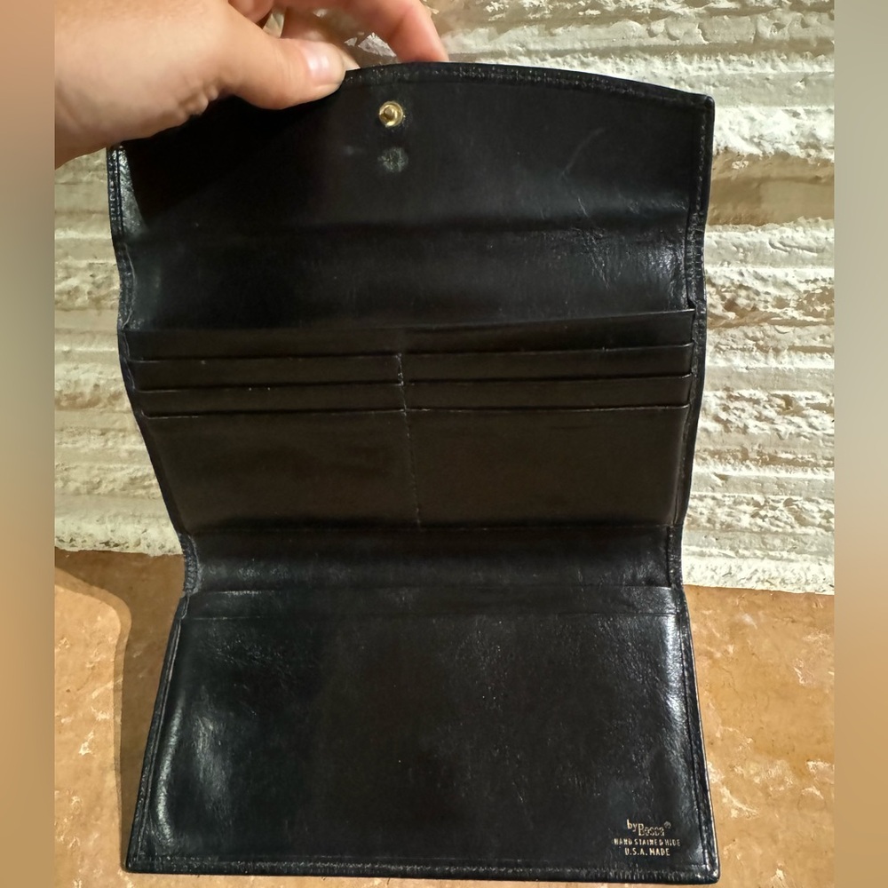 Bosca Italian leather snap wallet clutch sleek and beautiful - Picture 5 of 11